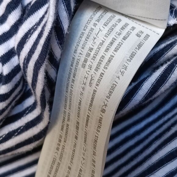 Abercrombie Kids Navy and White Striped Tee - Picture 3 of 4